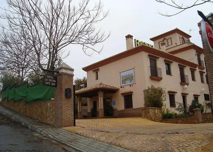מלון Encina Centenaria מונאצ'יל