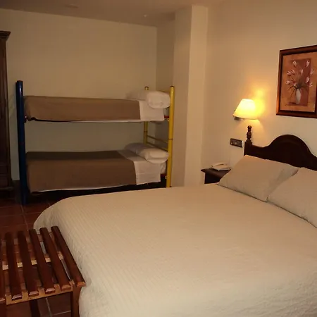Hotel Encina Centenaria