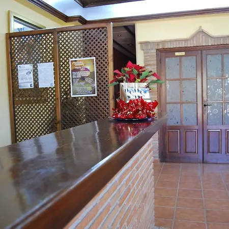 Encina Centenaria Hotel 2*